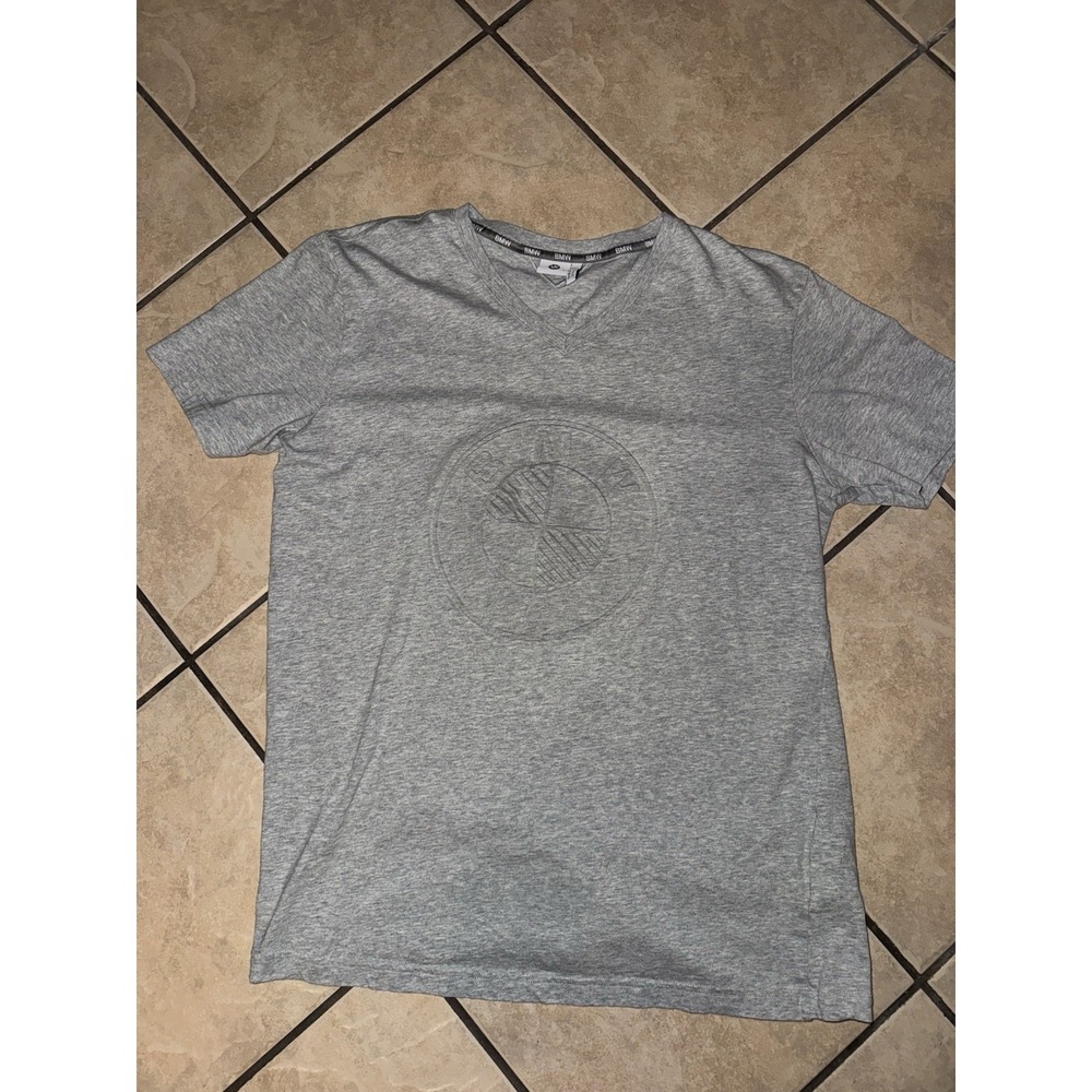 BMW Logo T-Shirt Gray Embossed Graphic Short Sleeve Car Automotive Size L